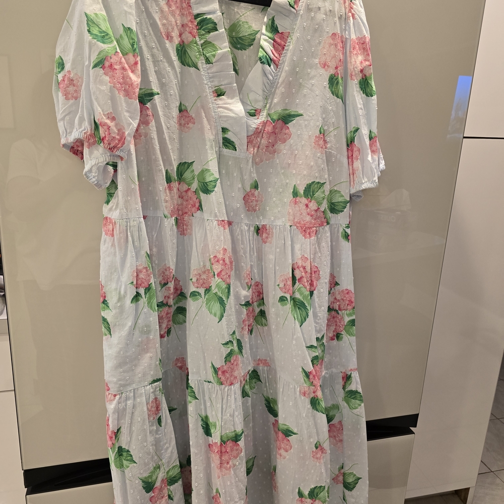Crown & Ivy Floral Dress with Pink and Green